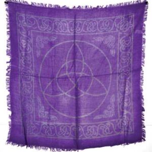 Triquetra altar cloth 18" x 18"